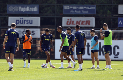 Fenerbahçe, Çaykur Rizespor hazırlıklarına devam etti