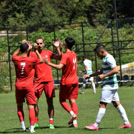 Balıkesirspor hazırlık maçında Efeler 09'u yendi