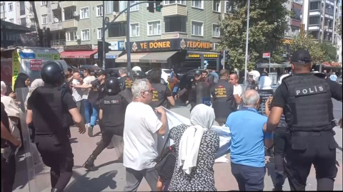 İstanbul - Sultangazi'de taş ocakları protestosunda gerginlik - 1