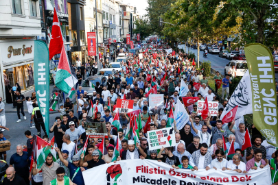 Fatih'te binlerce kişi Filistin için yürüdü