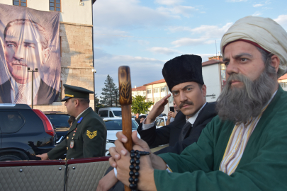 Atatürk'ün Sivas'a gelişi için temsili canlandırma