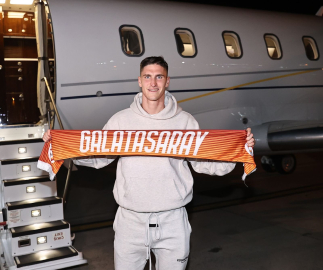 Galatasaray’ın yeni transferi Roland Sallai, İstanbul’a geldi (FOTOĞRAF EKLENDİ)