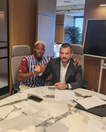 Trabzonspor’da yeni transferler imzaları attı