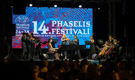 Phaselis Festivali, İlyun Bürkev ve Cameratalia konseriyle başladı