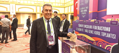 Okçuluk Federasyonu’nda Abdullah Topaloğlu yeniden başkan seçildi
