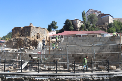 Bitlis'te gün yüzüne çıkarılan vakıf eserleri restore ediliyor / Ek fotoğraflar