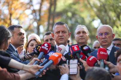 Özgür Özel: Biz Erdoğan ile mücadelede zaten ayaktayız