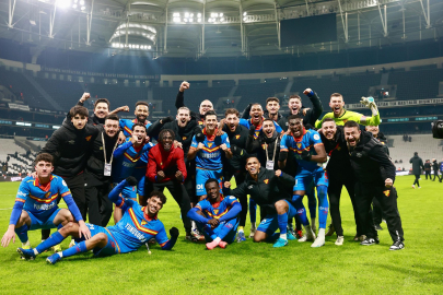 Göztepe deplasmanda Başakşehir'in rakibi
