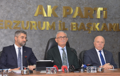 AK Parti'li Yılmaz: Hiçbir platformda hizmetten bahsettiklerini duymadım