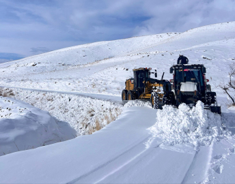 Van'da kar nedeniyle 420 mahalle ve mezra yolu ulaşıma kapandı (2)