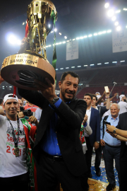 Karşıyaka'nın kaderi Ufuk Sarıca'dan geçecek