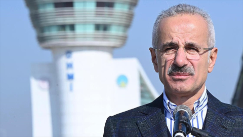 İstanbul ile Dalaman havalimanlarında hava trafiği milli "İRADE" yazılımıyla kontrol edilecek