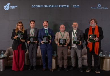 Bodrum Mandalini İstanbul'da tanıtıldı; Devrim Erbil'in özel eseri de sergilendi