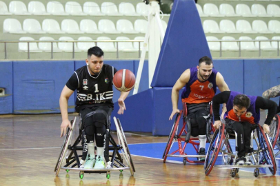 Tekerlekli Sandalye Basketbol Süper Ligi’nde Play-Off turu 3'üncü maça kaldı