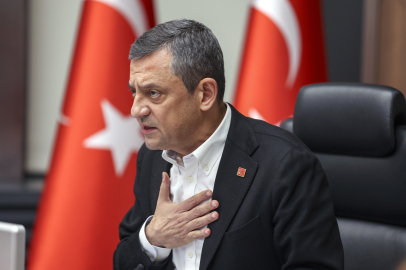 Özgür Özel, çevrimiçi bağlantıyla Sosyalist Enternasyonal Prezidyum toplantısına katıldı