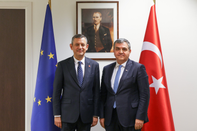 Özgür Özel, Brüksel'de temaslarına devam ediyor (2)