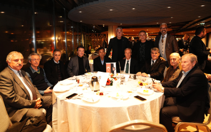 Beşiktaş Camiası iftarda buluştu