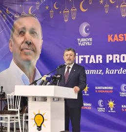 Bakan Yumaklı, Kastamonu'da AK Parti İl Başkanlığı'nın düzenlediği iftara katıldı