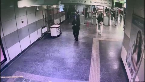 İstanbul - Ece Gürel'in metroya bindiği anların görüntüsü ortaya çıktı / Ek fotoğraflarla