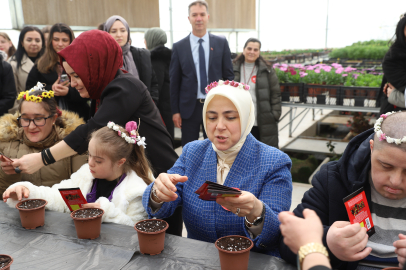 AK Parti Kadın Kolları'ndan 'Dünya Down Sendromu Farkındalık Günü' etkinliği