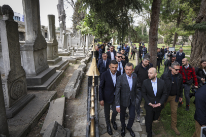 İstanbul - Özgür Özel, Şehzadebaşı Camii'ni ziyaret etti