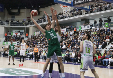 Merkezefendi Basket nefes aldı