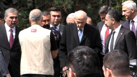 Bahçeli, Türkeş'in mezarını ziyaret etti / Fotoğraflar