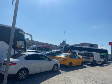 İstanbul- 15 Temmuz Demokrasi Otogarı'nda bayram dönüşü yoğunluğu / Ek görüntü ve röportajlarla