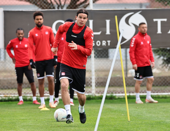 Sivasspor, Fenerbahçe maçına hazırlanıyor
