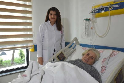İzmir - Yürümekte zorlanan Parkinson hastasına kateterli tedavi
