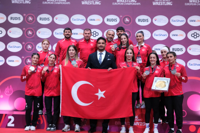 Kadın Güreş A Milli Takımı, Avrupa ikincisi oldu