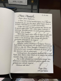 Özgür Özel, Anıtkabir'i ziyaret etti