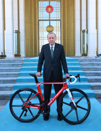 Cumhurbaşkanı Erdoğan, 60'ıncı Cumhurbaşkanlığı Türkiye Bisiklet Turu tanıtımına katıldı