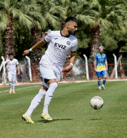 Kuşadasısporlu stoper Batuhan Özduran, Süper Lig ekibinin radarında / Fotoğraf eklendi