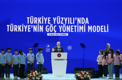 İstanbul- Cumhurbaşkanı Erdoğan: Türkiye'de toplam 4 milyon 33 bin göçmen var / Geniş haber