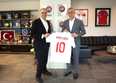 Hatayspor Başkanı Çinçin’den, İbrahim Hacıosmanoğlu’na ziyaret