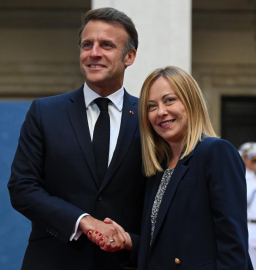 Meloni ve Macron, İtalya'da bir araya geldi
