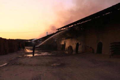 Tokat'ta tuğla fabrikasında yangın (2)