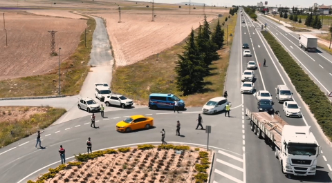 Kayseri'de, İranlı 3 şüphelinin midesinden uyuşturucu çıktı