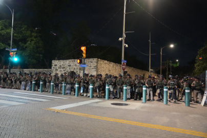 ABD'nin Texas eyaletinde protestolara karşı 7 bin asker görevlendirildi