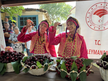 Tekirdağ'da 59'uncu Uluslararası Kiraz Festivali başladı