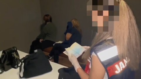Bursa'da fuhuş ve insan ticareti operasyonu; Tayland uyruklu 12 kadın kurtarıldı /Video eklendi