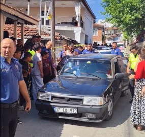 ‘Dur’ ihtarına uymayan ehliyetsiz sürücüye 77 bin 976 TL ceza