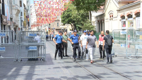 İstanbul- Beyoğlu Kaymakamlığı: Toplantı ve gösteri yürüyüşleri 1 gün süreyle yasaklandı