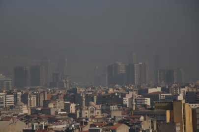 'İzmir'de hava kirliliği sınırların 5 kat fazlası'