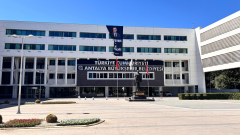 Antalya Büyükşehir Belediye Başkanı Böcek gözaltına alındı / Ek fotoğraflar