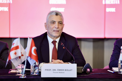 Bakan Bolat, Gürcistan'da iş insanlarıyla görüştü
