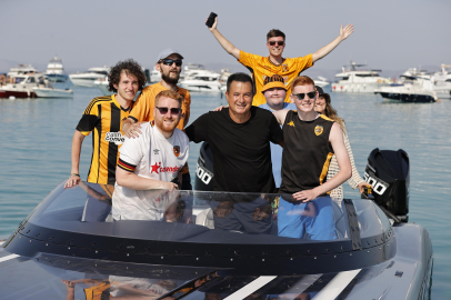 Hull City taraftarları Türkiye turunda