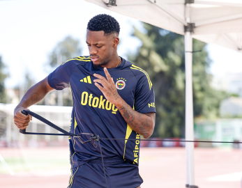 Duran, Fenerbahçe'de ilk antrenmanına çıktı