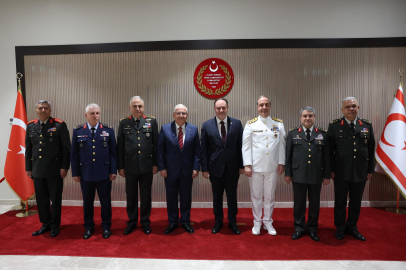 Bakan Güler, Mutlu Barış Harekatı’nın 51’inci yıl dönümü törenlerine katılmak üzere KKTC’ye gitti
